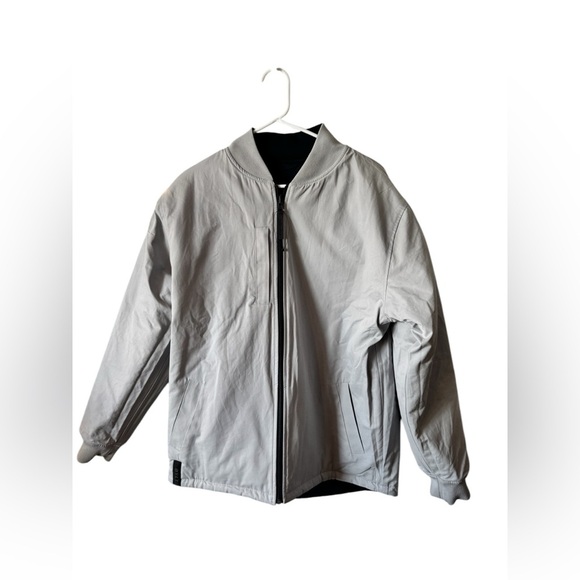 Bylt Bomber Jacket Mens L Navy Gray Reversible Quilted Hi Lo Casual NWOT - Picture 12 of 15